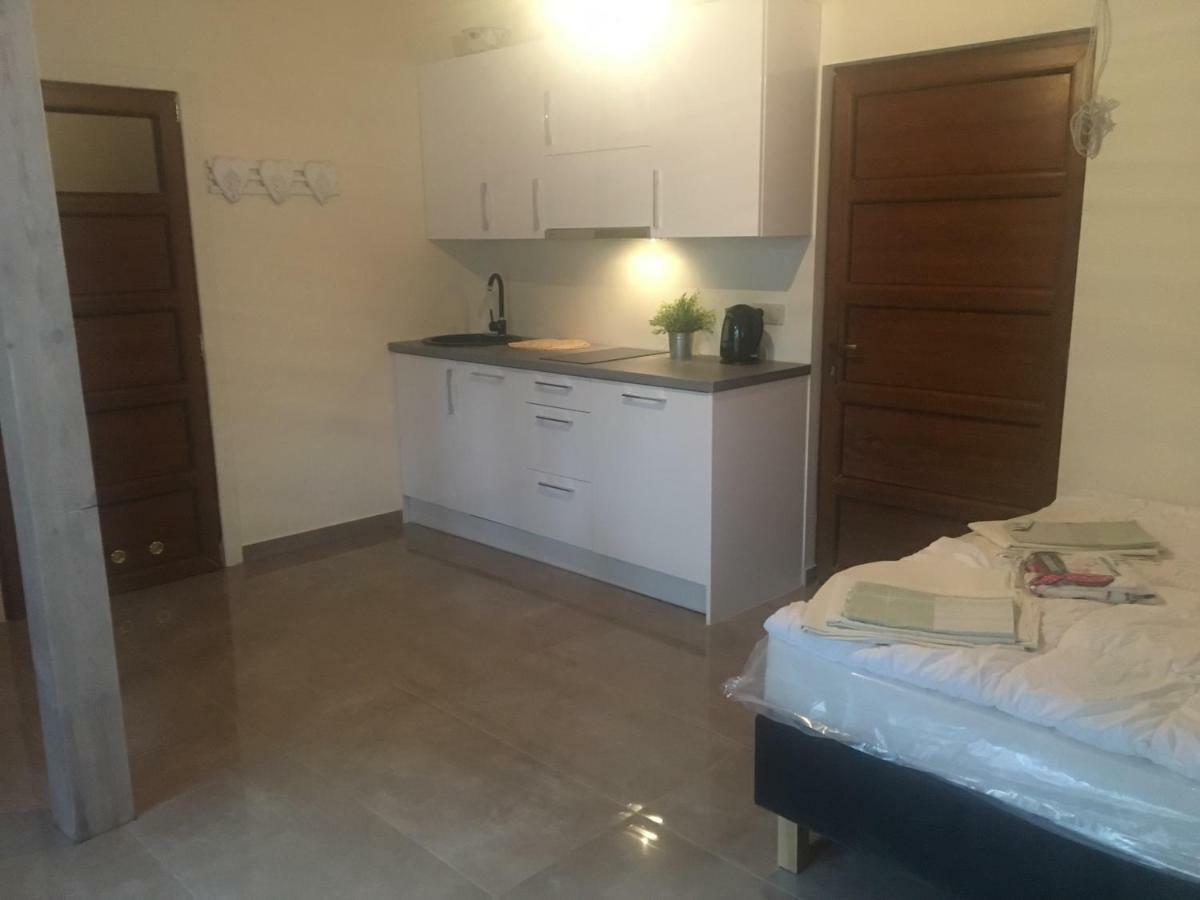 Sosnowa Mila - Domy I Apartamenty Pobierowo Dış mekan fotoğraf